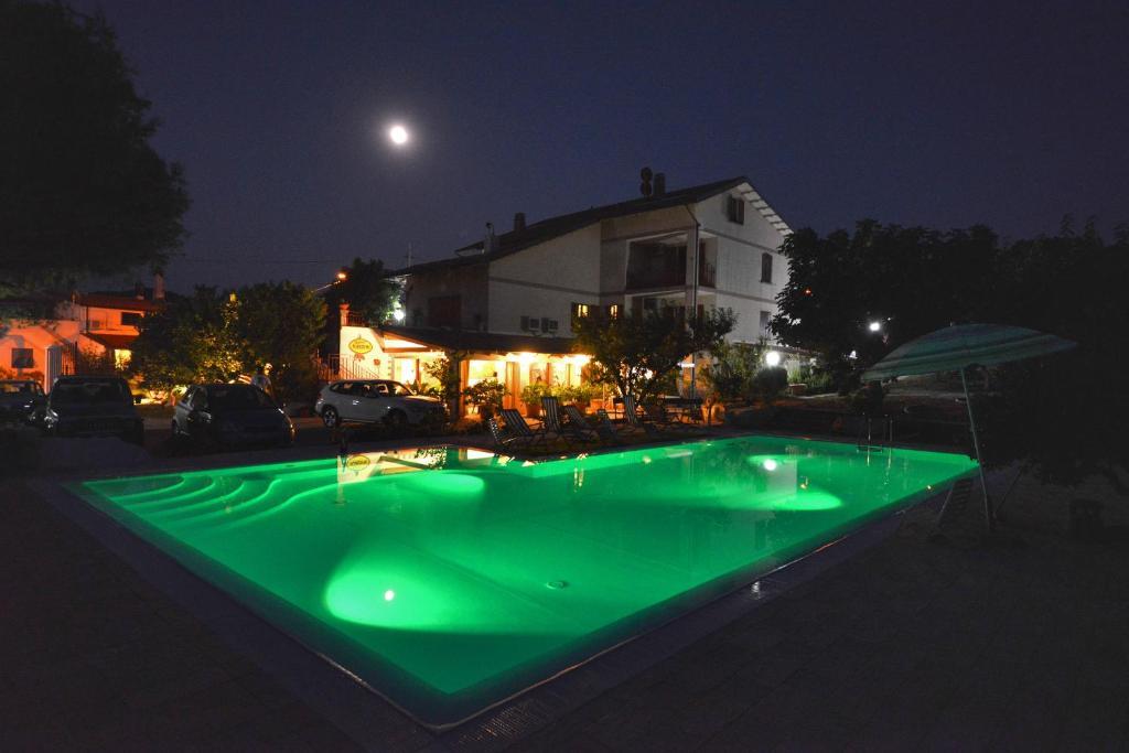 Вилла Agriturismo Nardini Роди-Гарганико Экстерьер фото